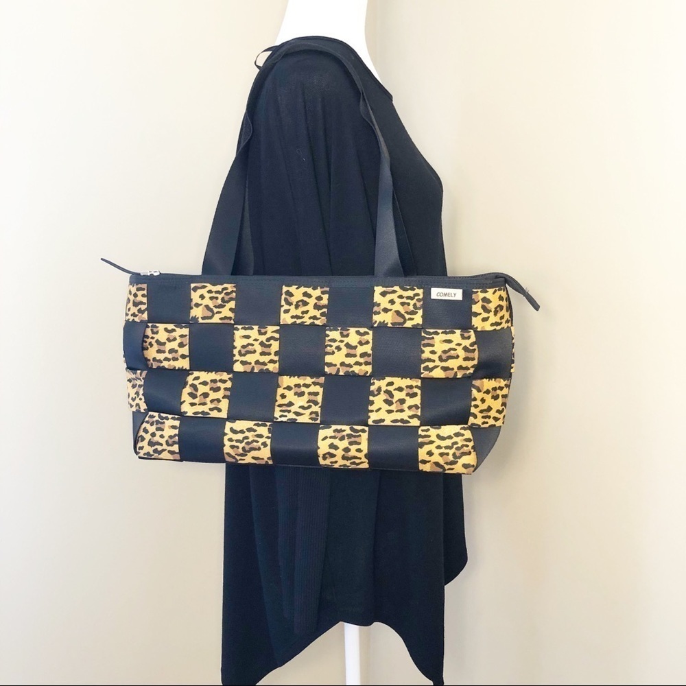 Comely Seat Belt Leopard Print Shoulder Bag NWOT